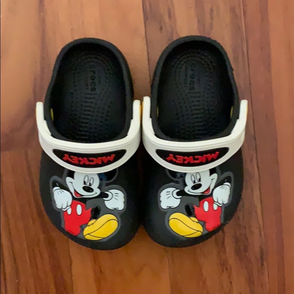 Mickey Crocs